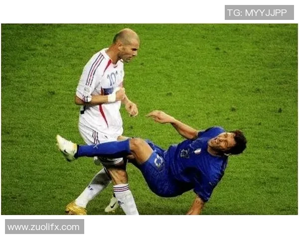 足球明星私密按摩视频曝光引发热议球迷反应不一